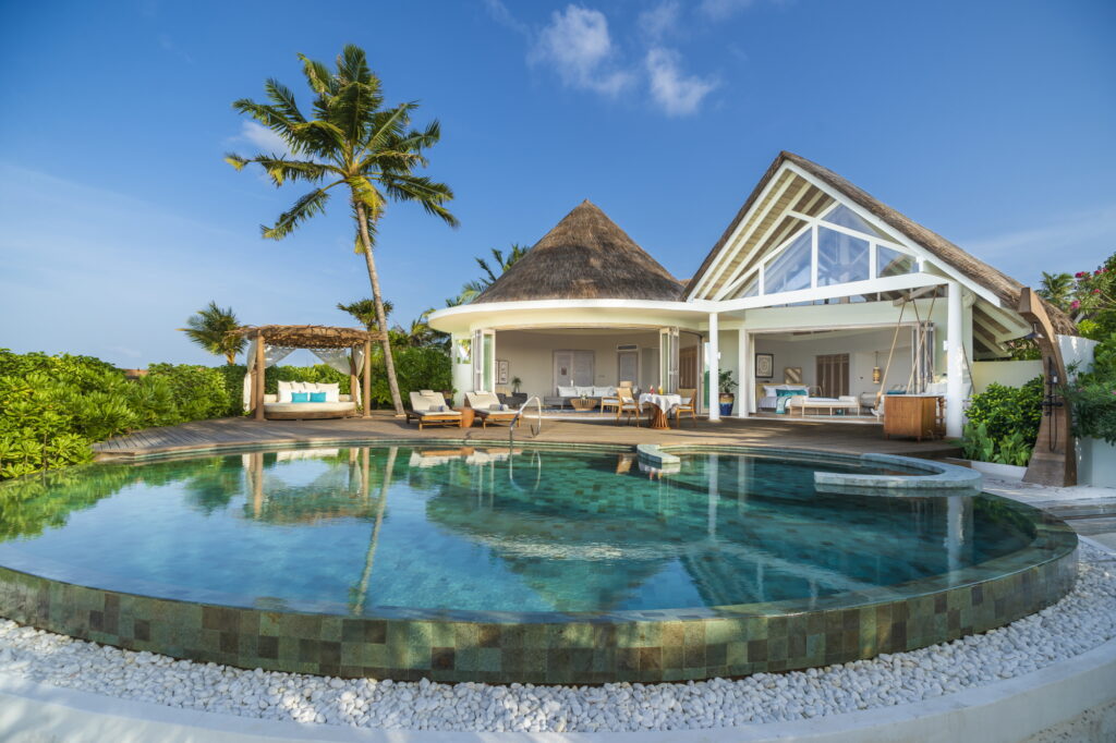 Milaidhoo Maldives Beach Residence Exterior 4 1024x682 - Milaidhoo Maldivas – Guia Completo Resort