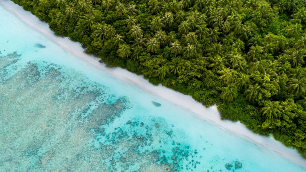Lagoa Ilhas Maldivas 1024x575 - 10 motivos para você viajar até as Ilhas Maldivas