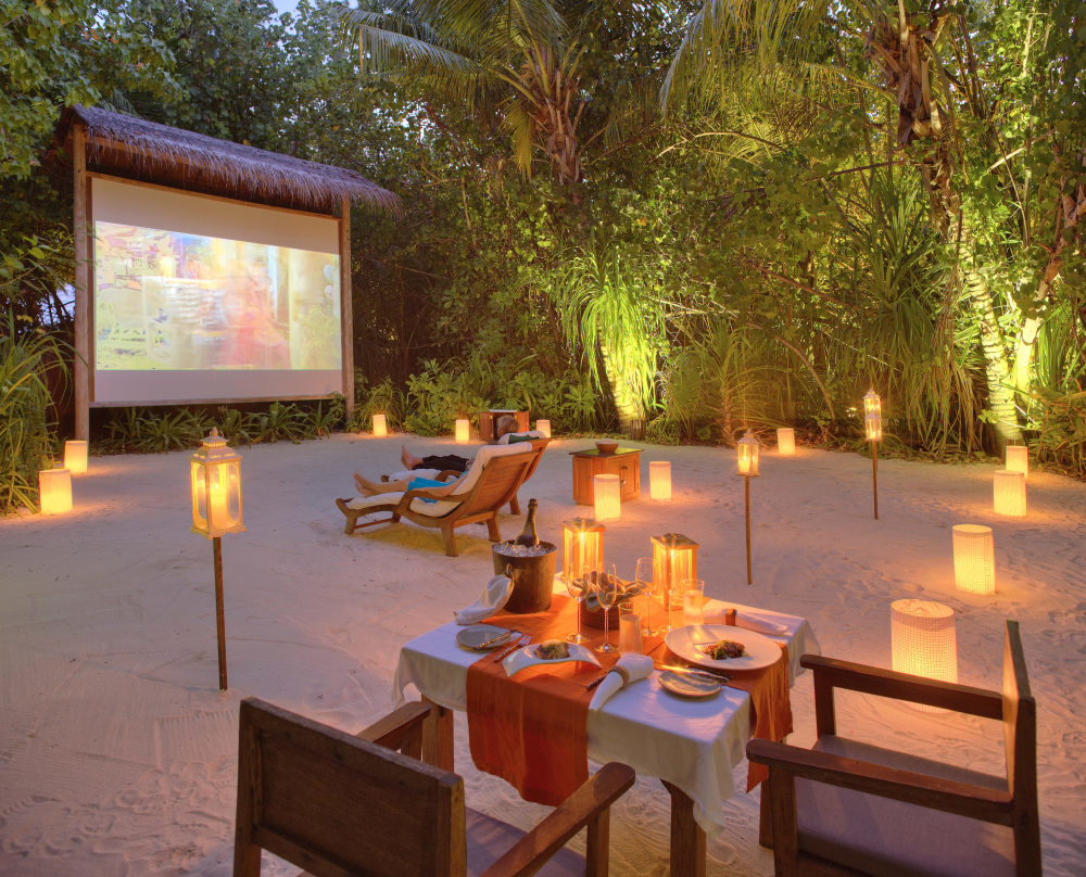 Cinema Gili - Gili Lankanfushi - Guia Completo Resort