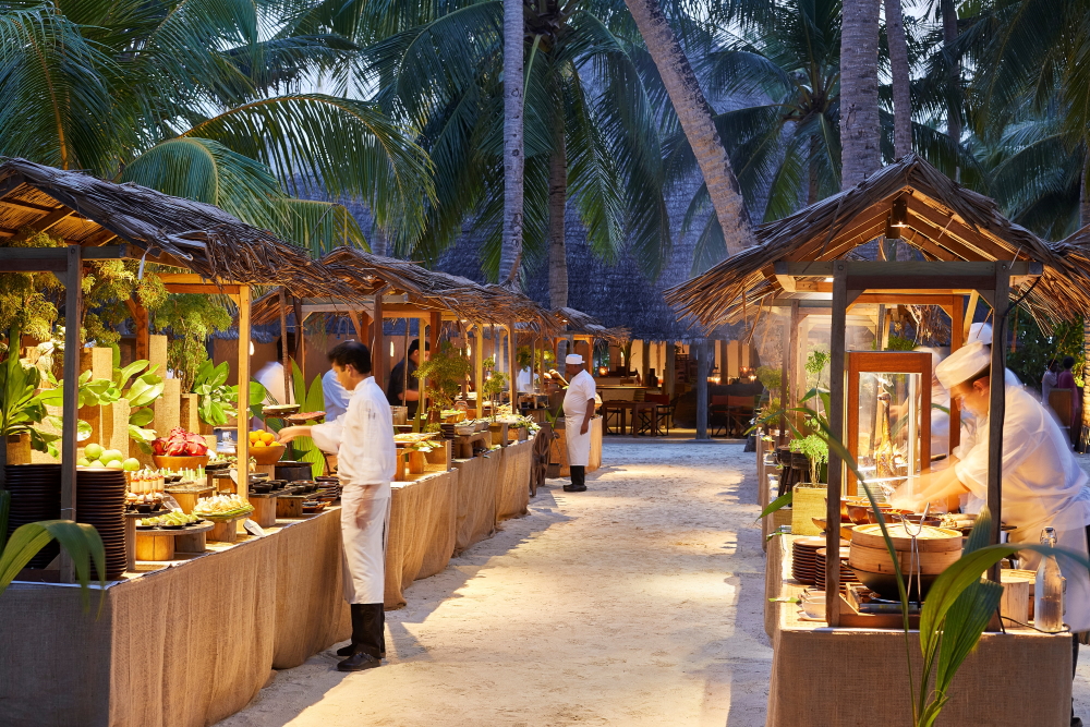 GLM Asian Street Market - Gili Lankanfushi - Guia Completo Resort
